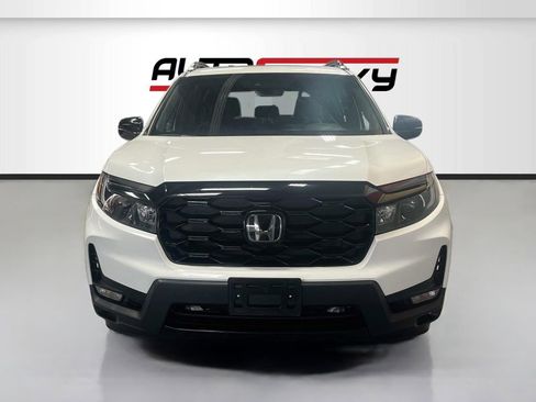 Used 2022 Honda Passport Elite image 2