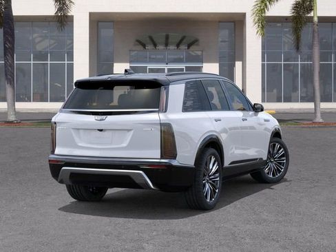New 2026 Cadillac Vistiq Premium Luxury w/ LPO, Premium Carpet Package AWD/4WD image 4