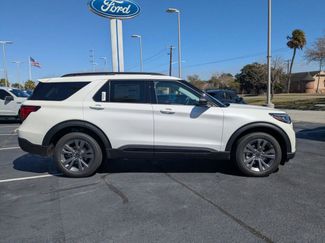 New 2026 Ford Explorer Active w/ Active Comfort Package video 3