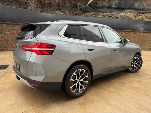 Certified 2025 BMW X3 xDrive30i image 3