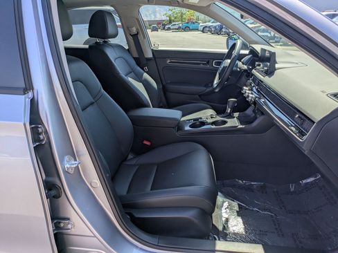 Used 2024 Honda Civic EX-L image 31