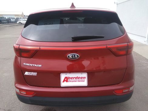 Used 2018 Kia Sportage LX image 6