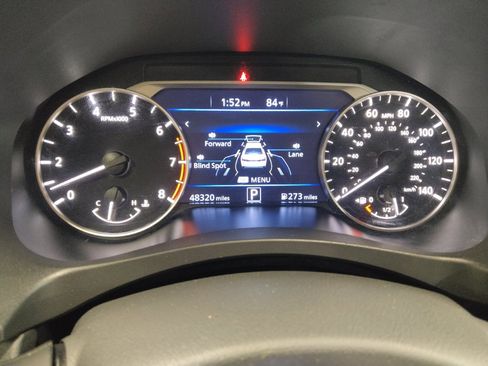 Used 2025 Nissan Altima 2.5 SV FWD image 23