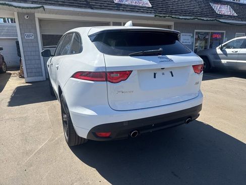 Used 2017 Jaguar F-PACE R-Sport AWD/4WD image 16