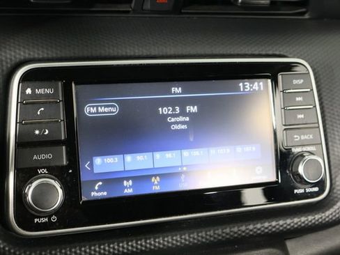 Used 2021 Nissan Kicks S image 28