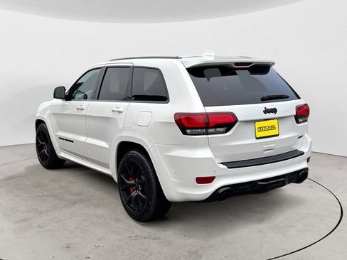 Used 2020 Jeep Grand Cherokee SRT image 3