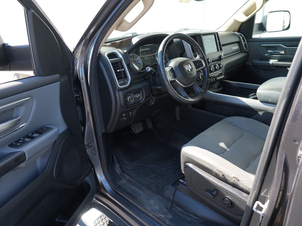 Used 2019 RAM 1500 Big Horn AWD/4WD image 14