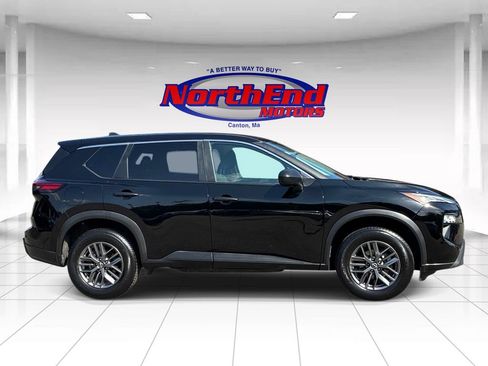 Used 2024 Nissan Rogue S FWD image 8