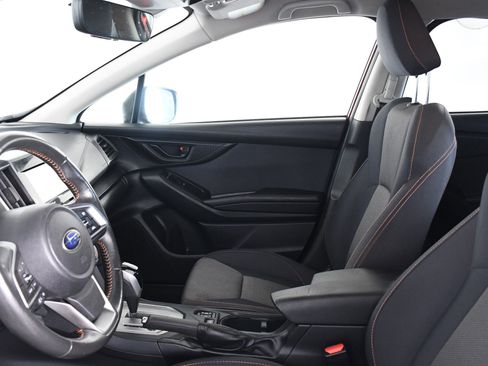 Used 2019 Subaru Crosstrek 2.0i Premium w/ Eyesight System image 18