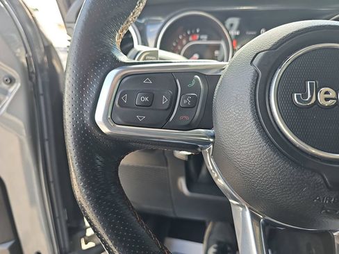 Used 2022 Jeep Wrangler Unlimited Rubicon AWD/4WD image 21