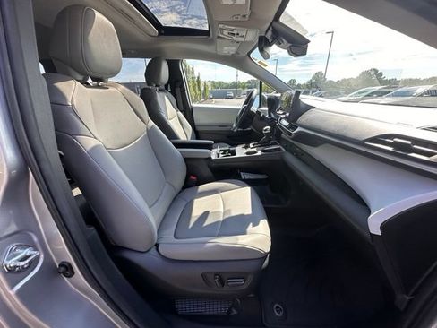 Used 2025 Toyota Sienna XLE w/ XLE Plus Package AWD/4WD image 29
