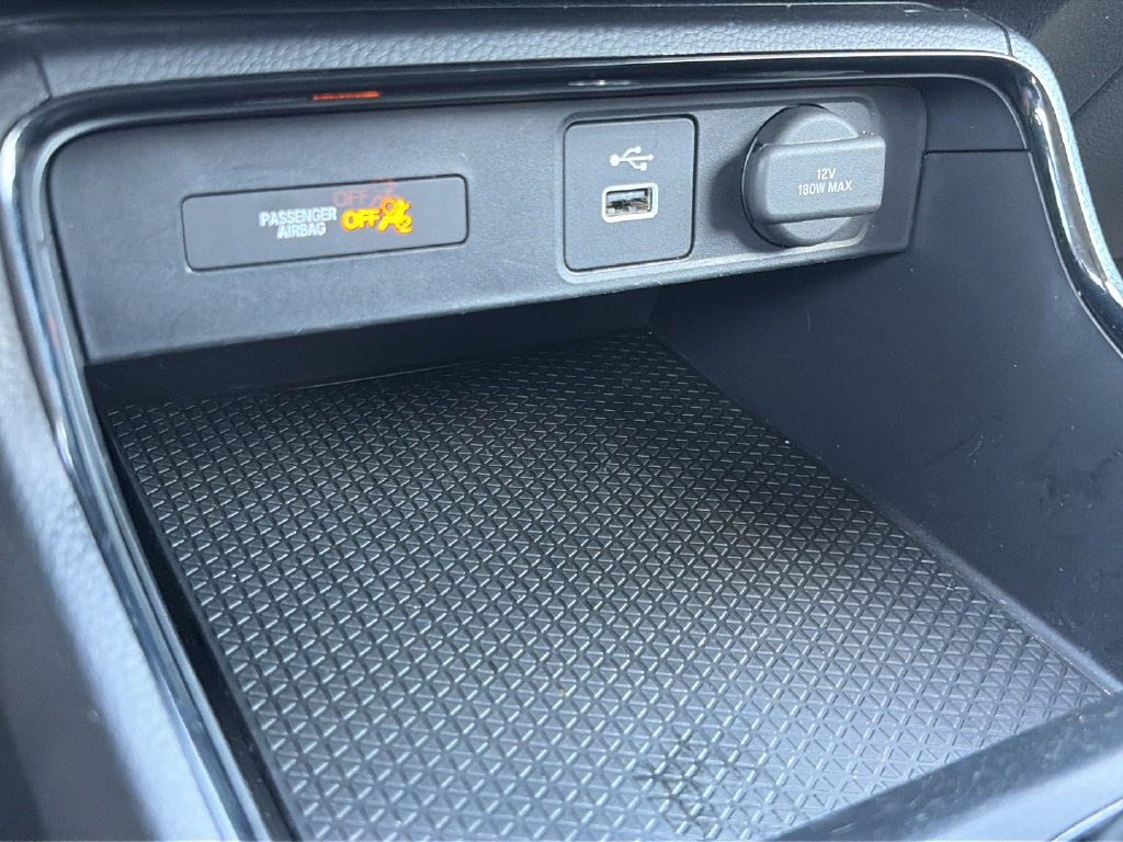 Used 2025 Honda CR-V LX image 17