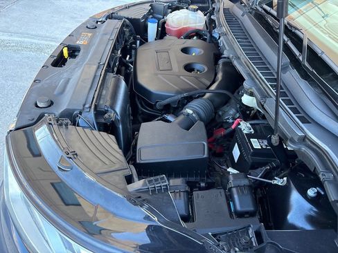 Used 2017 Ford Edge SEL w/ Cargo Accessory Package image 23