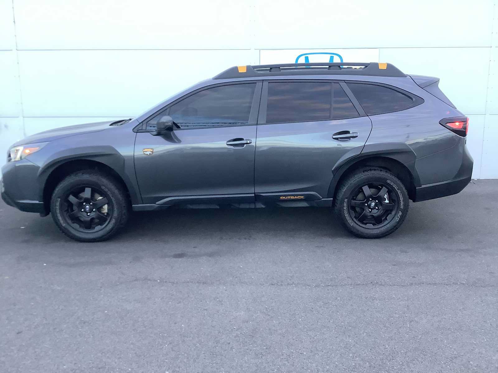 Used 2025 Subaru Outback Wilderness AWD/4WD image 2