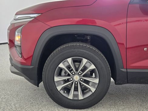 New 2026 Chevrolet Equinox LT w/ LPO, Floor Liner Package FWD image 6