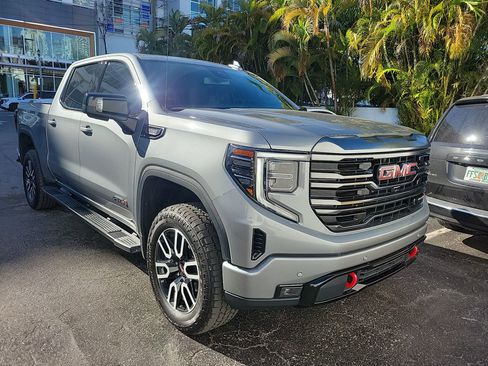 Used 2023 GMC Sierra 1500 AT4 w/ AT4 Premium Package image 4