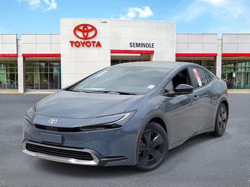 New 2026 Toyota Prius Plug-In Hybrid FWD image 1