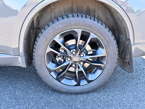 Used 2023 Dodge Durango GT w/ Blacktop Package AWD/4WD image 10
