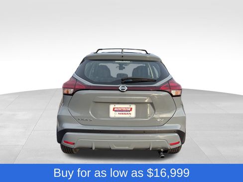 Used 2021 Nissan Kicks SV w/ Exterior Package image 7