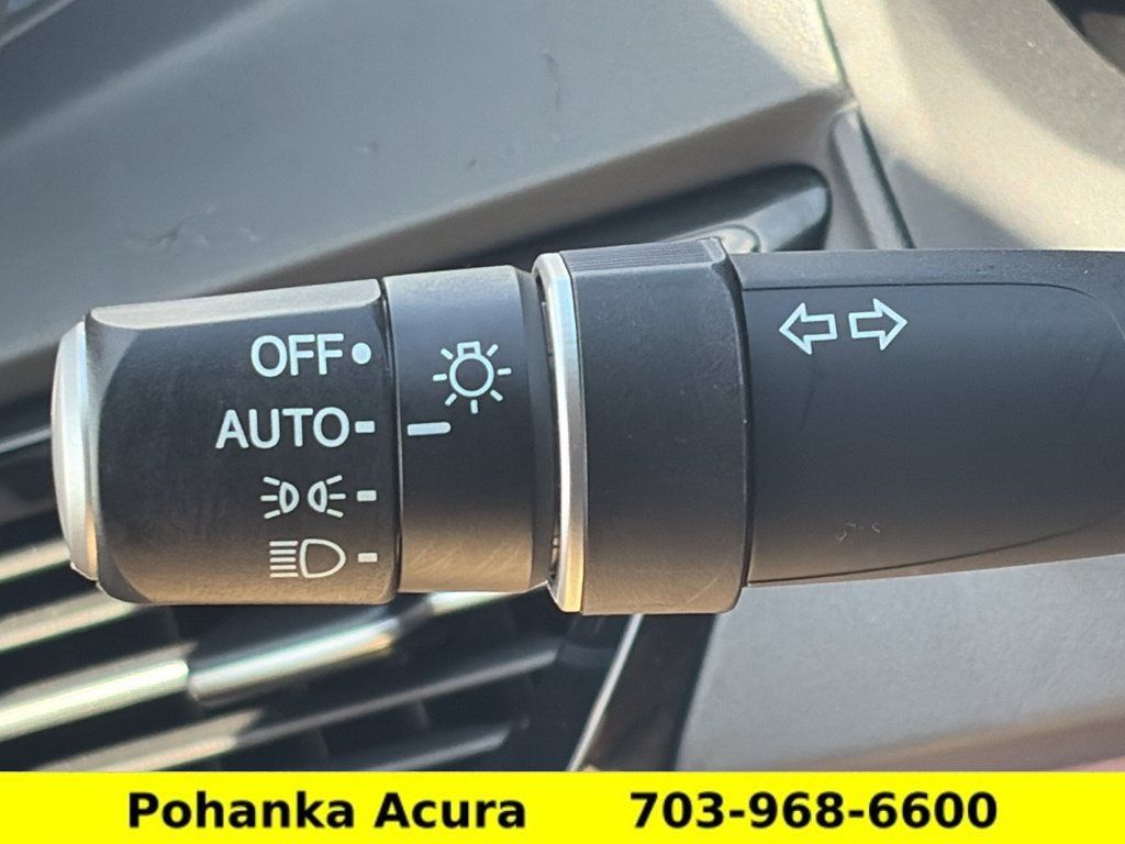 Certified 2024 Acura RDX w/ Technology Package AWD/4WD image 10