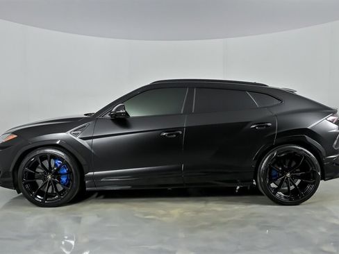 Used 2021 Lamborghini Urus AWD/4WD image 8