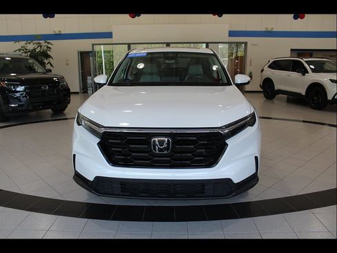 Certified 2025 Honda CR-V EX image 2