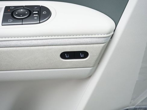 New 2026 Hyundai Ioniq 5 Limited image 11