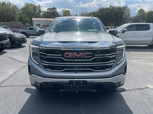 Certified 2023 GMC Sierra 1500 SLT w/ SLT Premium Package image 3