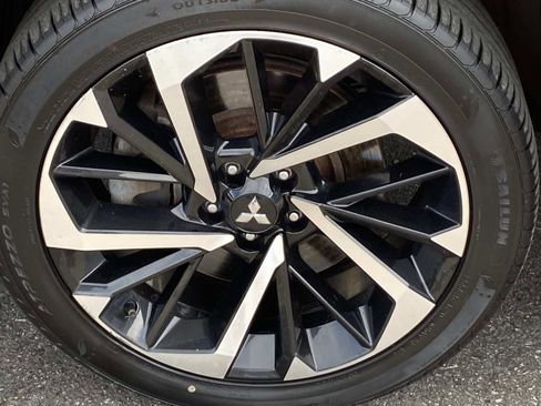 Used 2022 Mitsubishi Outlander SE AWD/4WD image 27