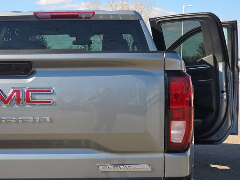 New 2026 GMC Sierra 1500 Elevation image 33