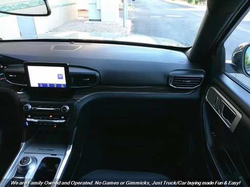 Used 2020 Ford Explorer Limited image 39