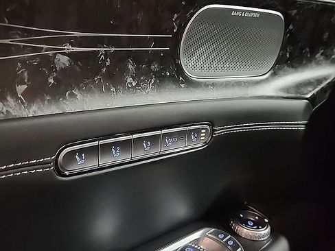 Used 2024 Genesis G90 3.5T image 6