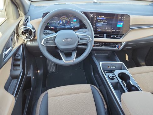 New 2026 Chevrolet Equinox ACTIV w/ Convenience Package III image 11