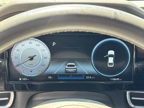 Used 2022 Hyundai Elantra SEL w/ Convenience Package FWD image 15