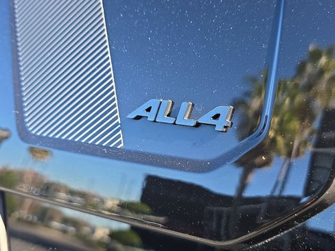 Certified 2025 MINI Cooper Countryman S w/ Comfort Package Max image 11