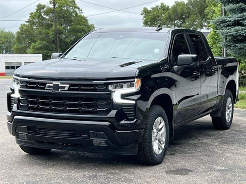 Used 2023 Chevrolet Silverado 1500 RST w/ Z71 Off-Road Package AWD/4WD image 36
