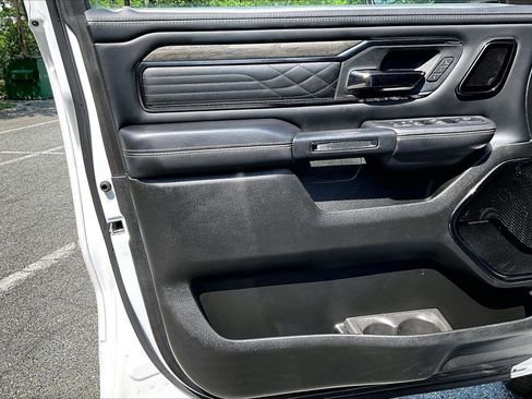 Used 2025 RAM 1500 Limited AWD/4WD image 28