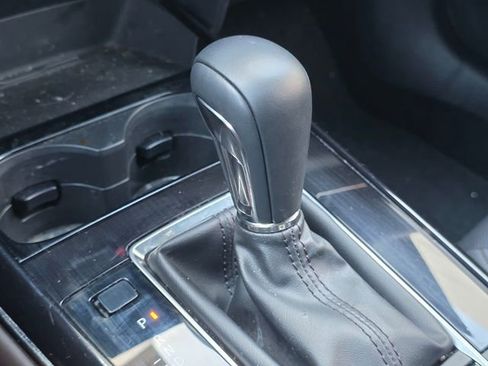 Used 2025 MAZDA CX-30 AWD 2.5 S w/ Premium Package image 22