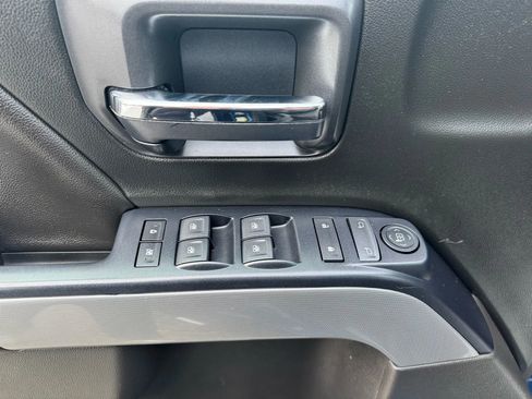 Used 2018 Chevrolet Silverado 1500 LT w/ All Star Edition image 10