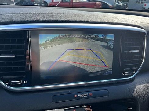 Used 2020 Kia Sportage EX image 23