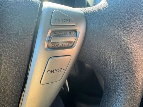 Used 2016 Nissan Versa SV image 16