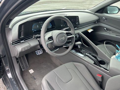 New 2026 Hyundai Elantra Sport image 11