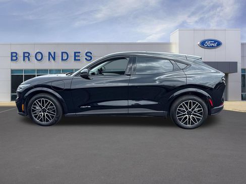 Used 2025 Ford Mustang Mach-E Premium AWD/4WD image 1