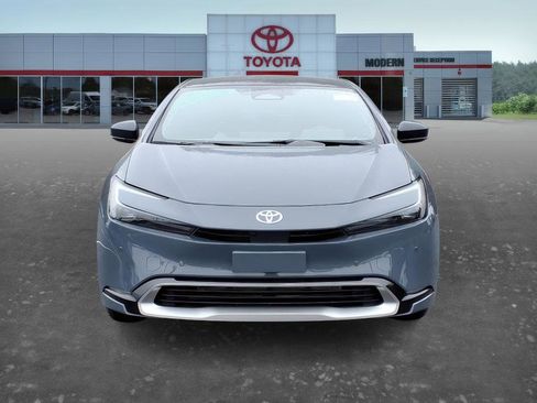 New 2026 Toyota Prius Plug-In Hybrid image 2