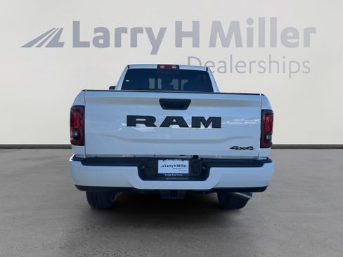 New 2026 RAM 2500 Tradesman AWD/4WD image 5