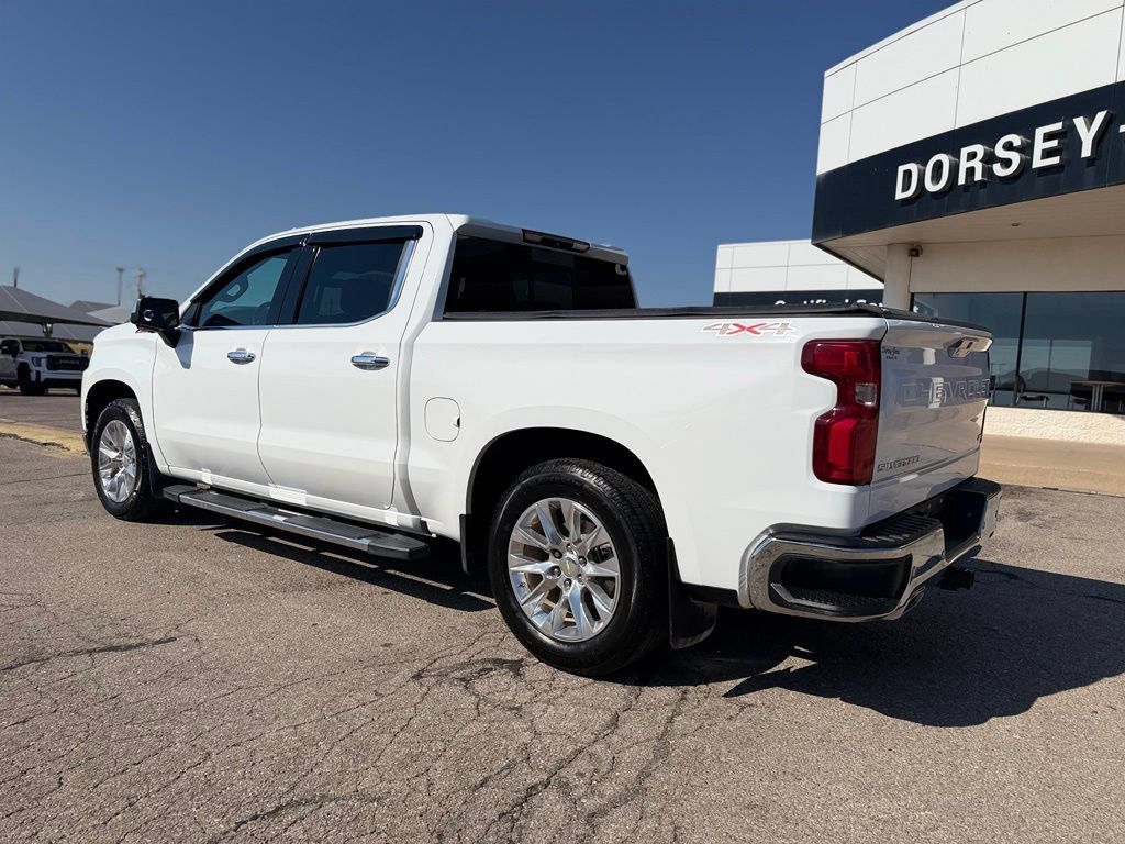 Used 2019 Chevrolet Silverado 1500 LTZ w/ LTZ Premium Package AWD/4WD image 6