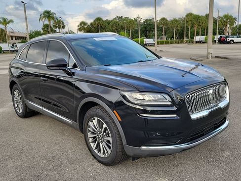 Certified 2022 Lincoln Nautilus FWD w/ Premium Package image 7