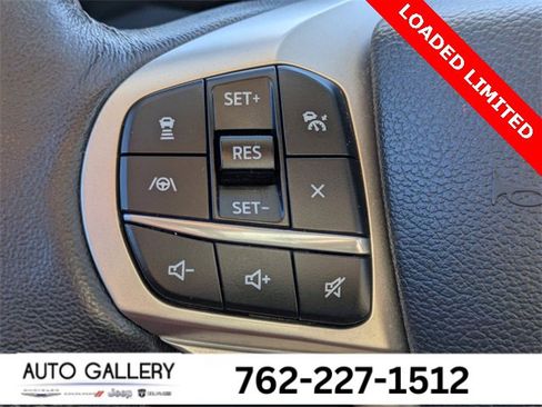 Used 2022 Ford Explorer Limited w/ Equipment Group 301A image 29