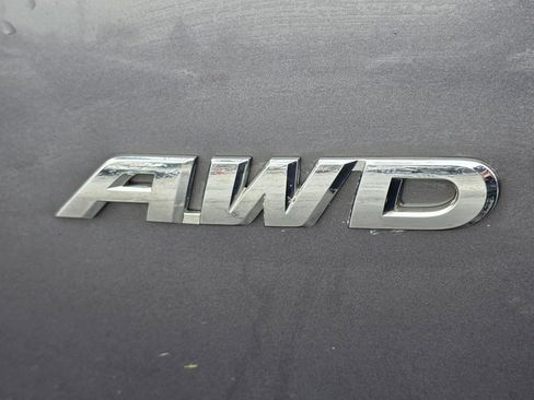 Used 2015 Honda CR-V LX image 12