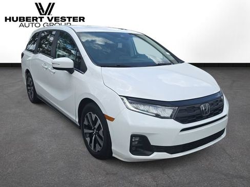 Used 2025 Honda Odyssey EX-L image 4